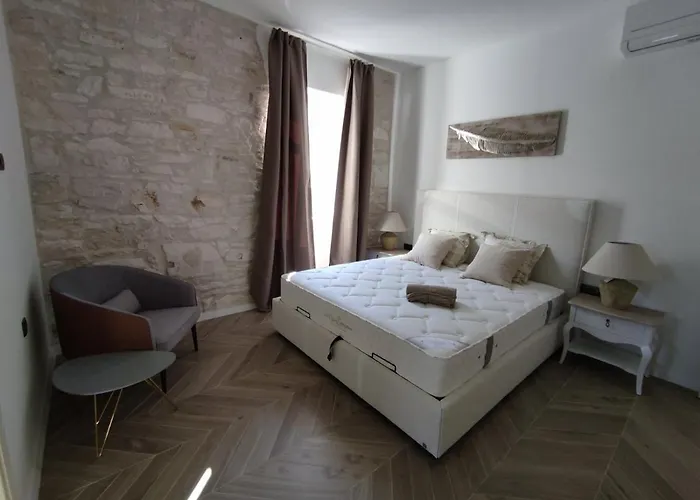 Damiani Pula