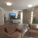 Damiani Villa *